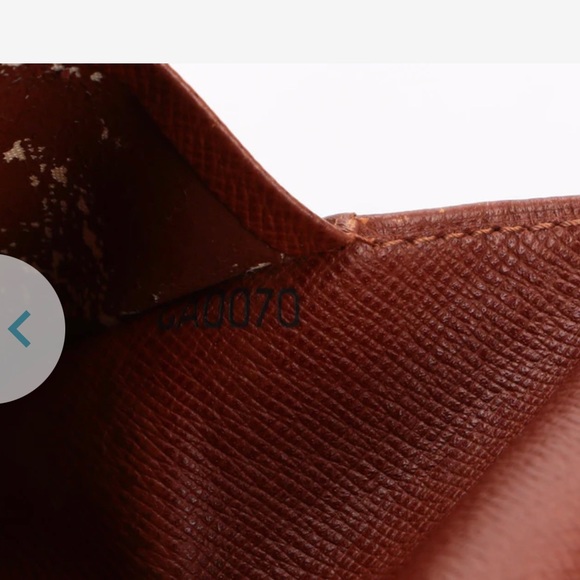 LV Louis Vuitton Porte-Monnaie Wallet in Monogram Canvas - Picture 9 of 10